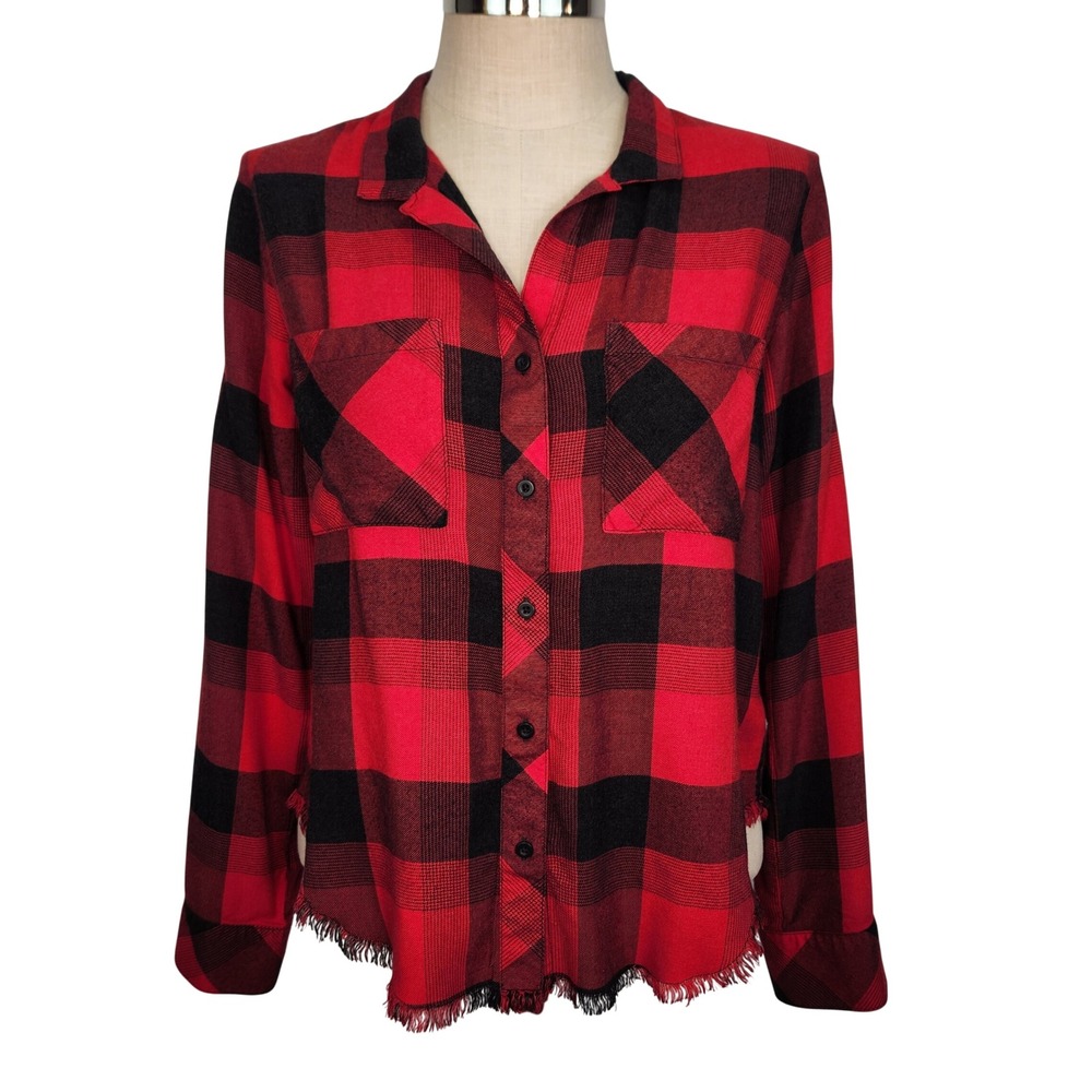 Cloth‎ & Stone Red Black Buffalo Plaid Shirt M Frayed Hem Long Sleeve Button Up